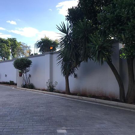 Aluve Guesthouse Johannesburg Kültér fotó